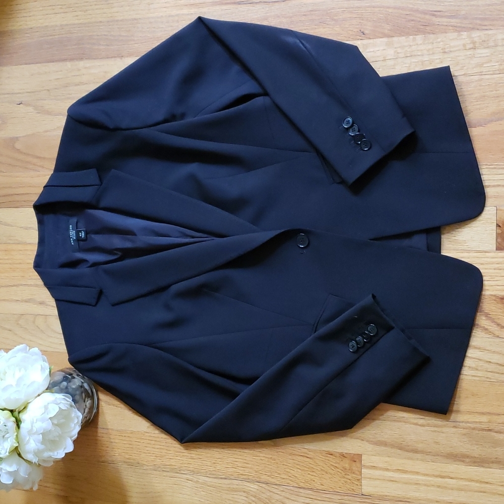 NWOT Ann Taylor Black Blazer Sz 4P